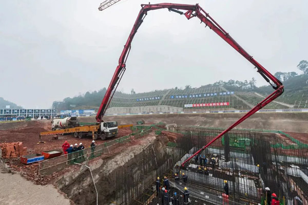 全球功率最高溶液型医用同位素堆开工建设。受访者供图